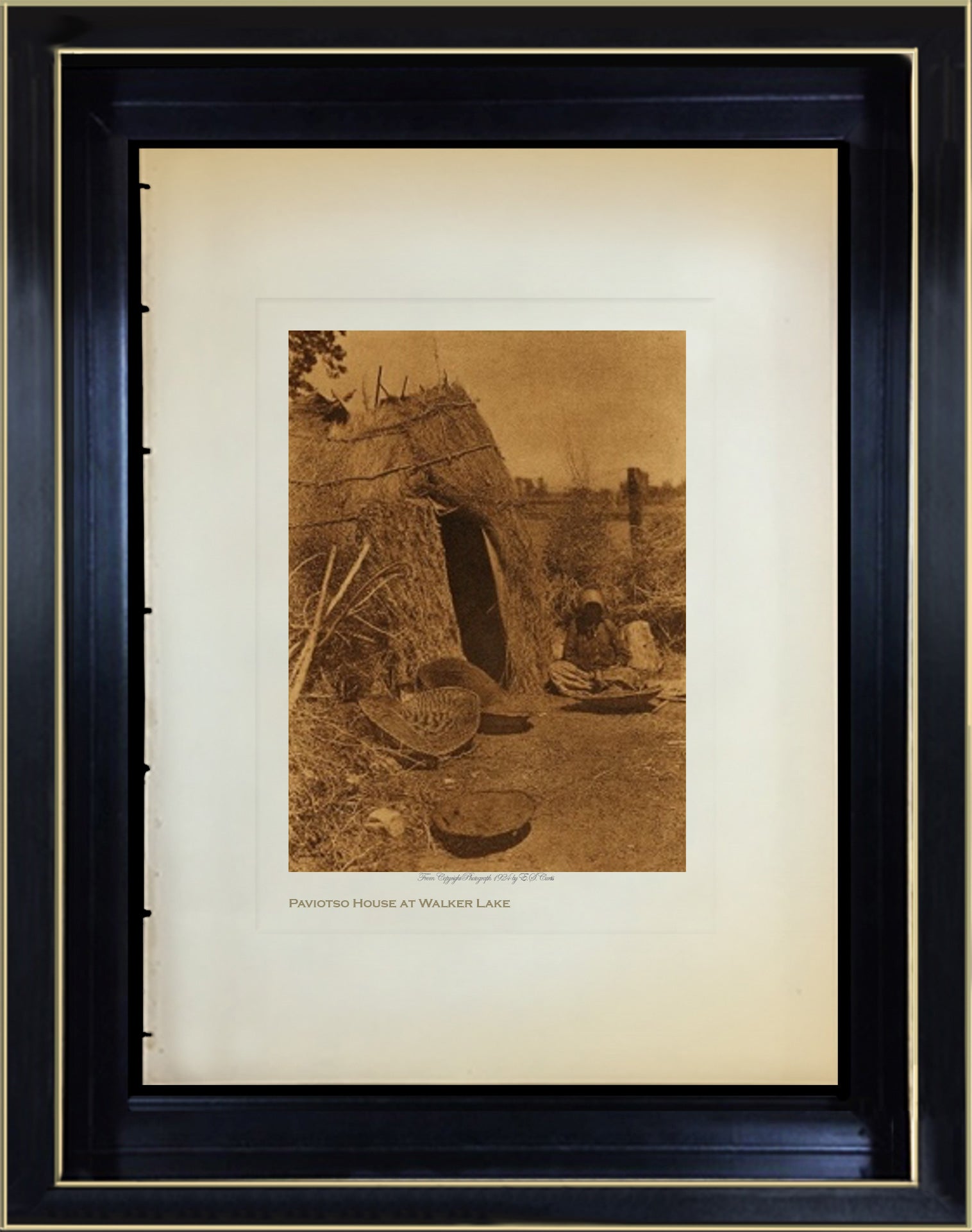 Paviotso House at Walker Lake