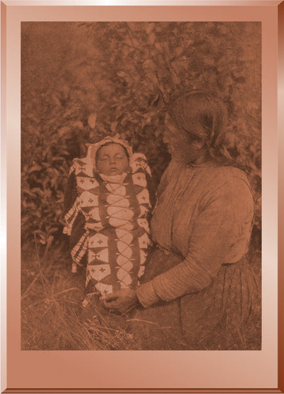 Isque-sis ("Woman Small") and Child  - Cree